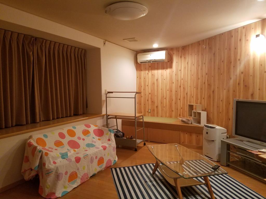 Villa M Guesthouse Kanazawa Exteriör bild